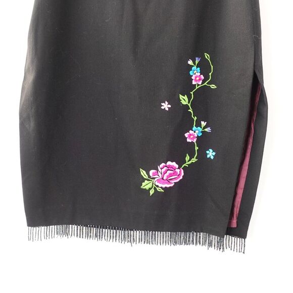 VINTAGE Guess Cocktail Skirt‎ 8 Black Floral Wool Bead Fringe Slit Mandarin USA - Picture 8 of 16